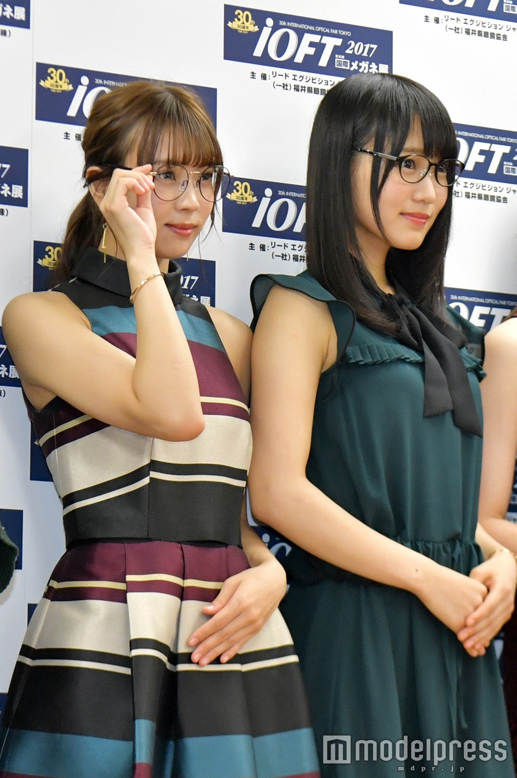 小林由依、菅井友香（C）モデルプレス