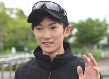 【POG】フォーエバーヤングの半弟ヤングリッチがゲート試験合格 坂井瑠星騎手「当時のフォーエバーヤングよりしっかりしている」