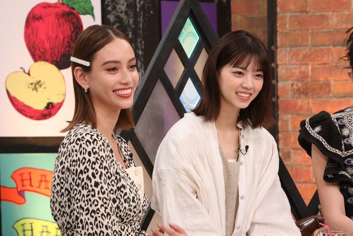 滝沢カレン、西野七瀬(C)カンテレ