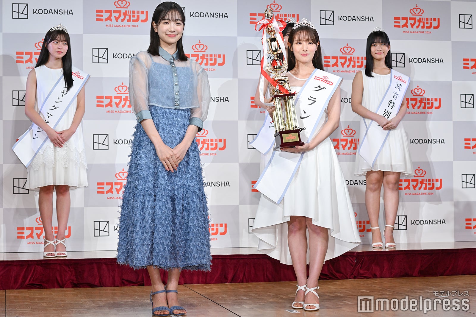 今森茉耶、葉月くれあ（C）モデルプレス