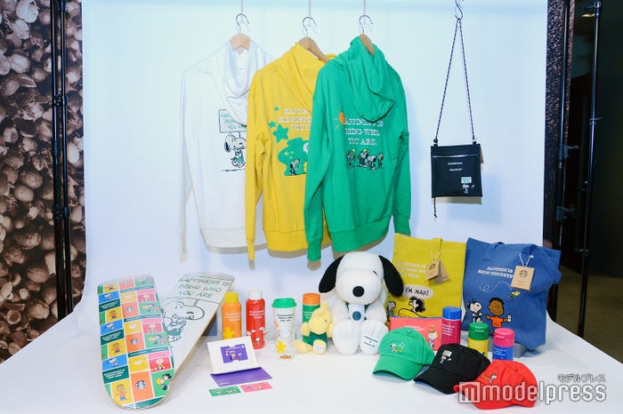 STARBUCKS(R)×PEANUTSコラボレーション#2のグッズ(C)モデルプレス