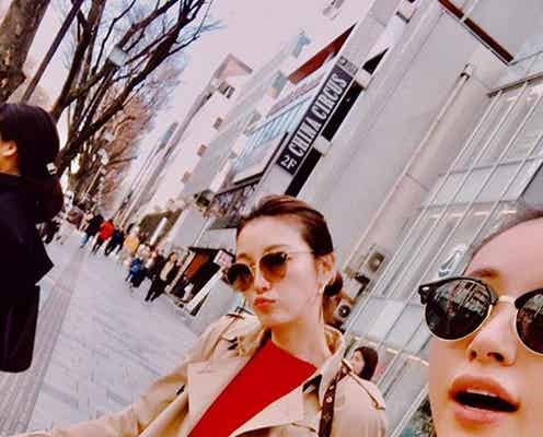 鈴木紗理奈&木下優樹菜“姉妹”、すっぴんデート写真を公開「そっくり」「オーラがすごい」と反響