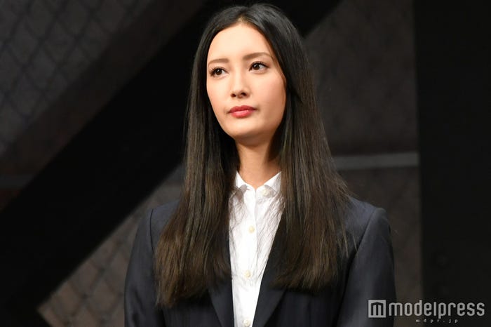 菜々緒 (C)モデルプレス