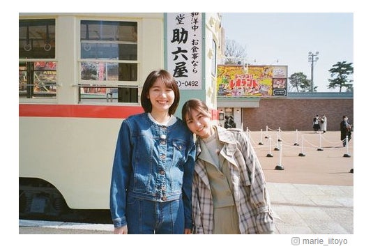 「恋マジ」飯豊まりえ＆西野七瀬、肩寄せ2ショット公開「可愛すぎる」「仲の良さが伝わってくる」と反響続々