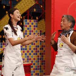 料理バラエティー「チューボーですよ！」（TBS系）に出演する山田優（左）、堺正章（右）（C）TBS