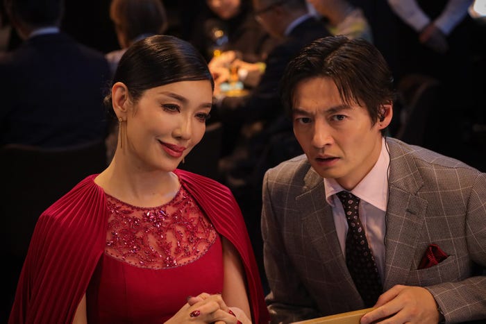 アンミカ、田中幸太朗「おコメの女-国税局資料調査課・雑国室-」第1話(C)テレビ朝日