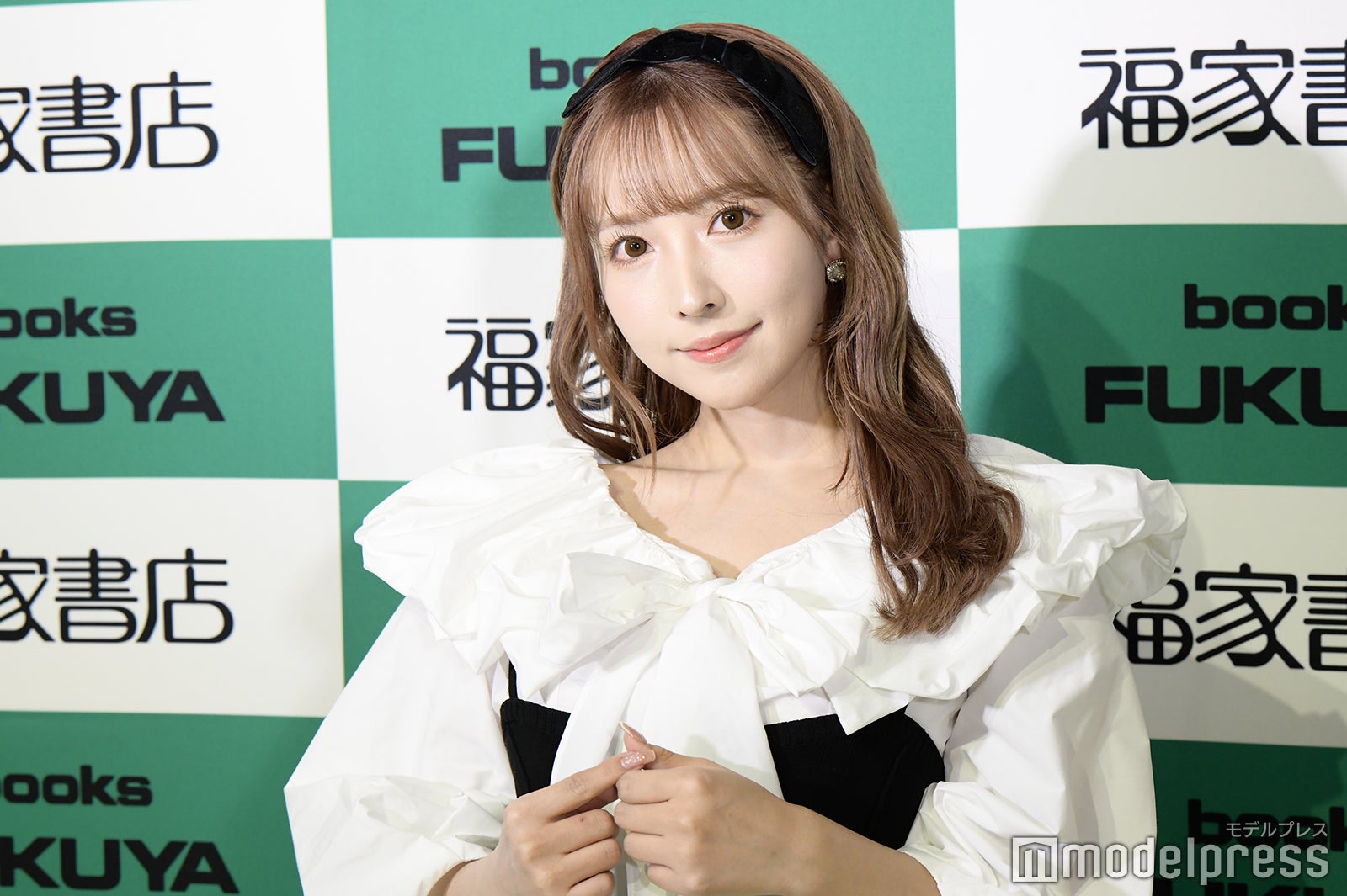 三上悠亜（C）モデルプレス