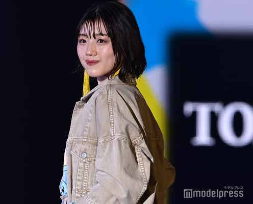 日向坂46佐々木美玲、ミニスカ姿にドキッ 笑顔で魅力全開<TGC2021 S/S>
