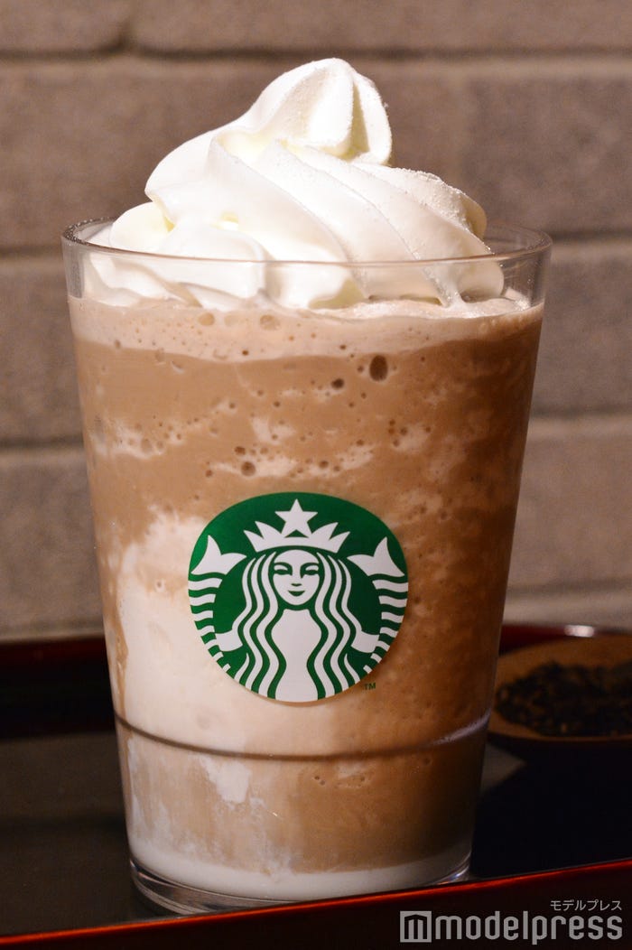 ほうじ茶 もちっと ミルク フラペチーノ(C)モデルプレス