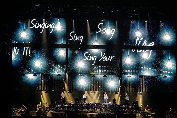 Shinee 5人の歌声 にファン号泣 日本活動の集大成はジョンヒョンと共に 東京ドーム公演レポ セットリスト モデルプレス Shinee 5人の歌声 にファン号泣 日本活動の集大成はジョンヒョンと共に 東京ドーム公演レポ セットリスト モデルプレス