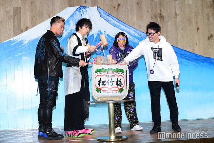 (左から)SWAY、斎藤工、永野、清水康彦監督(C)モデルプレス