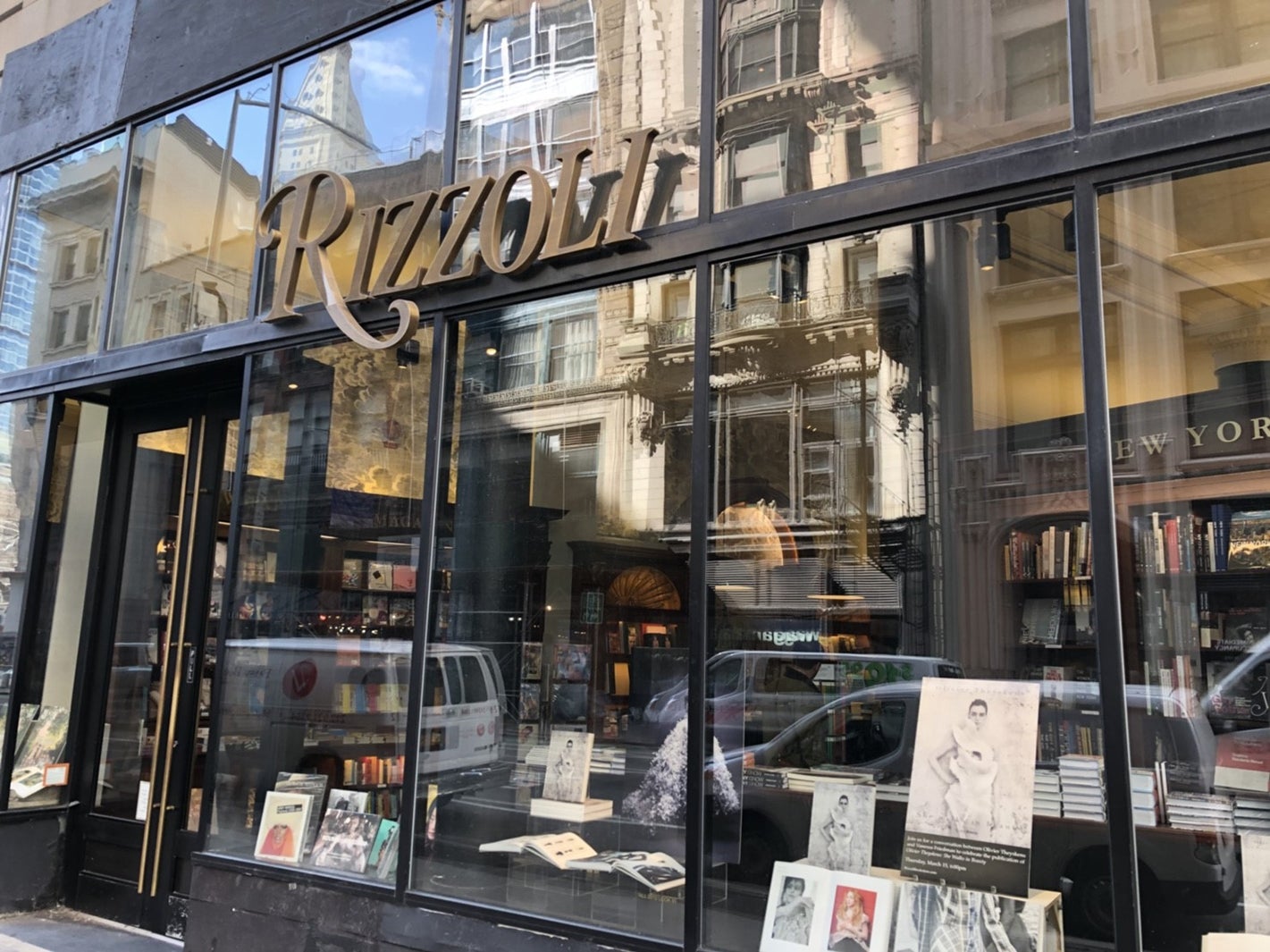 RIZZOLI外観（提供写真）