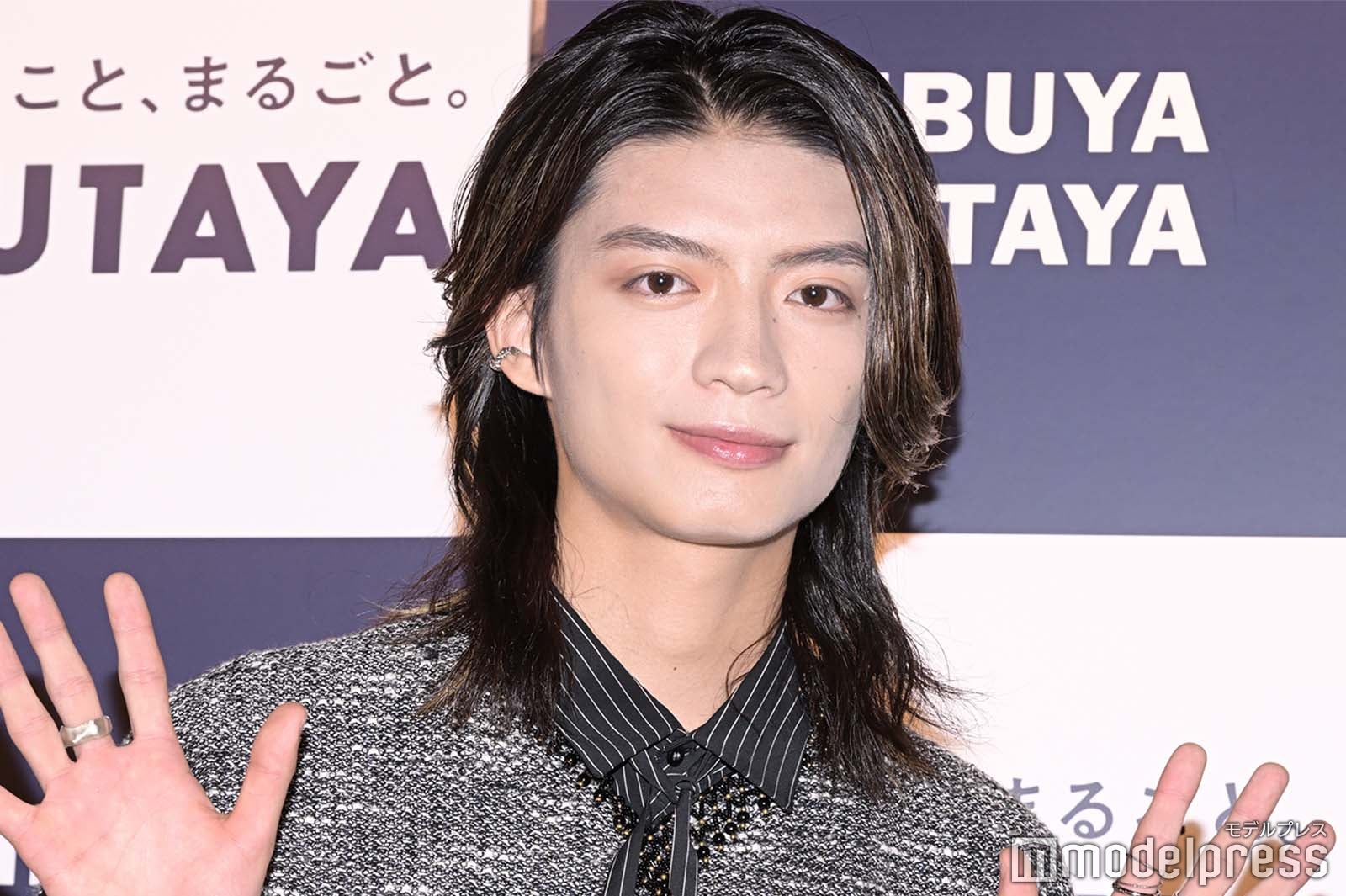 「仮面ライダーギーツ」杢代和人、19歳バースデー記念に写真展開催「レべチイケメンが限界突破」共演者の反応も明かす＜stem＞