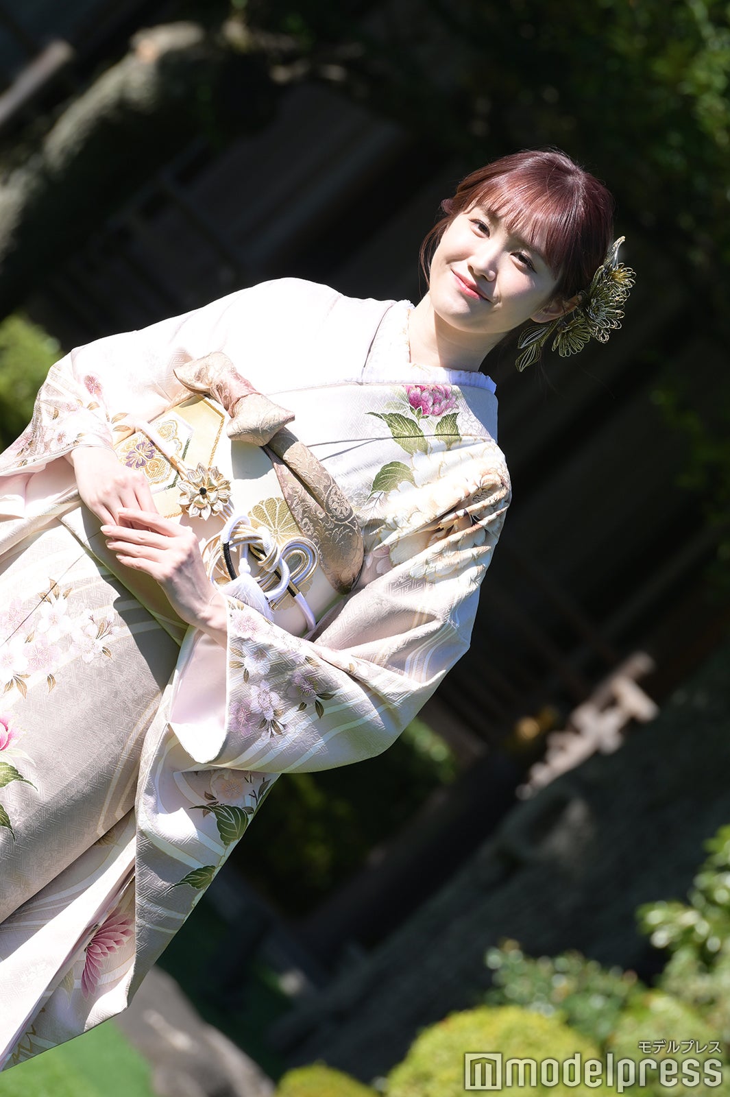 尾碕真花（C）モデルプレス