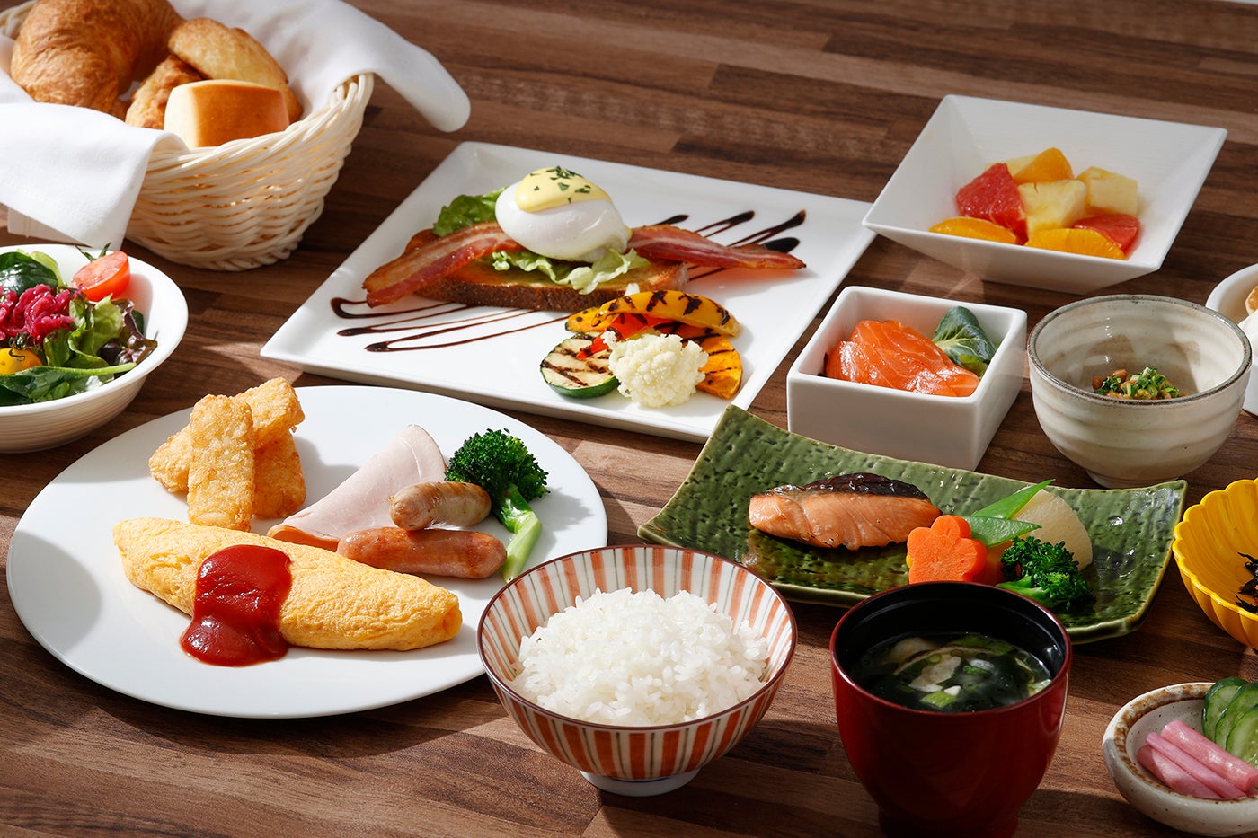 朝食は和洋食中心にブッフェスタイルで提供／ANAホリデイ・イン東京ベイ／提供画像