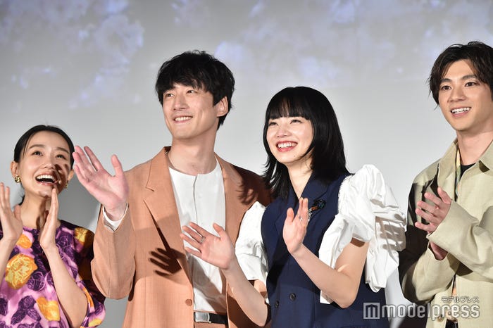 奈緒、坂口健太郎、小松菜奈、山田裕貴 (C)モデルプレス