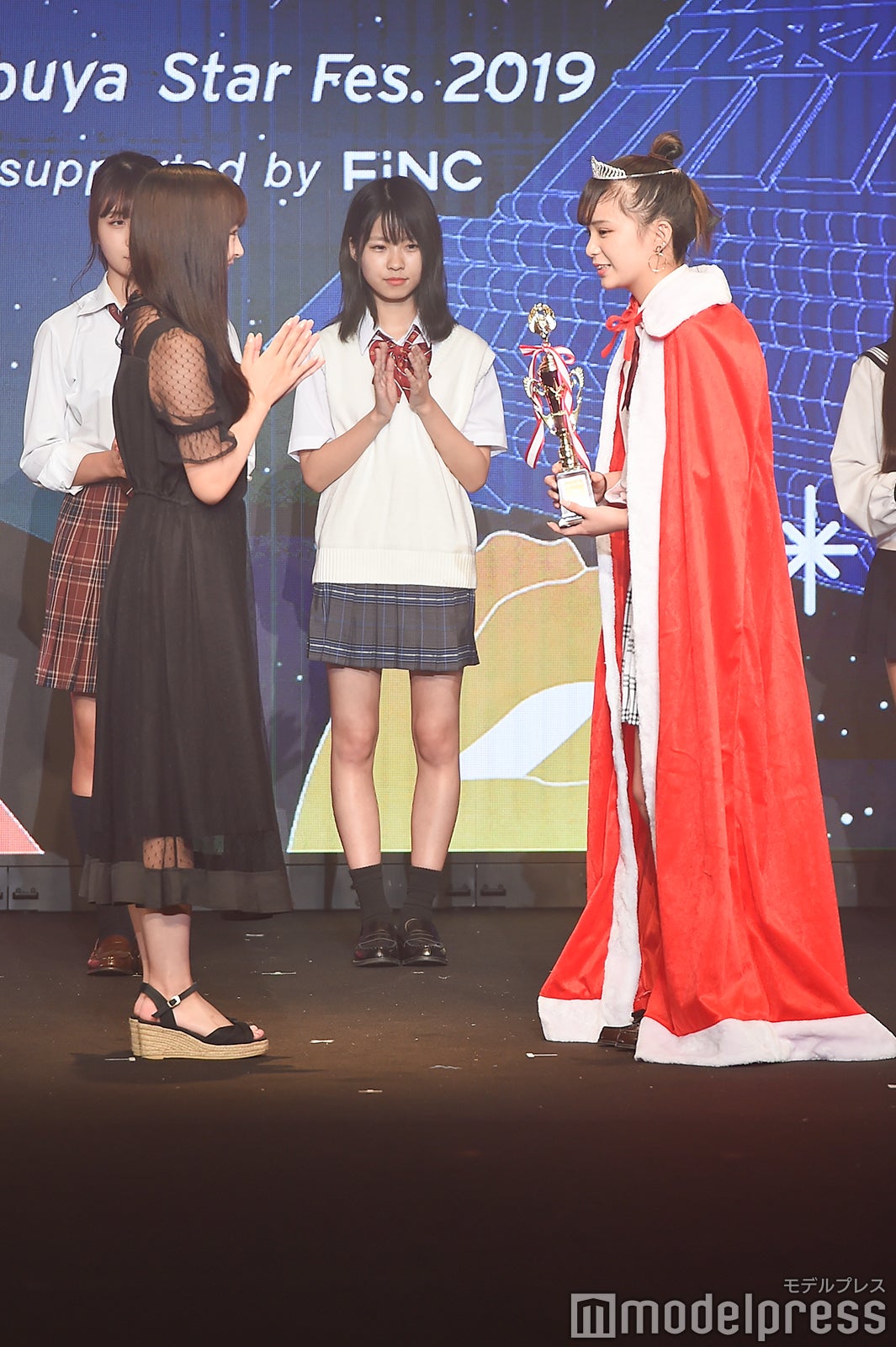 準グランプリ・ひなさん（C）モデルプレス