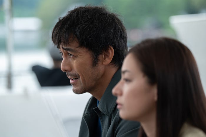 阿部寛、尾野真千子「すべて忘れてしまうから」第9話より(C)テレビ東京/(C)2022 Disney and related entities