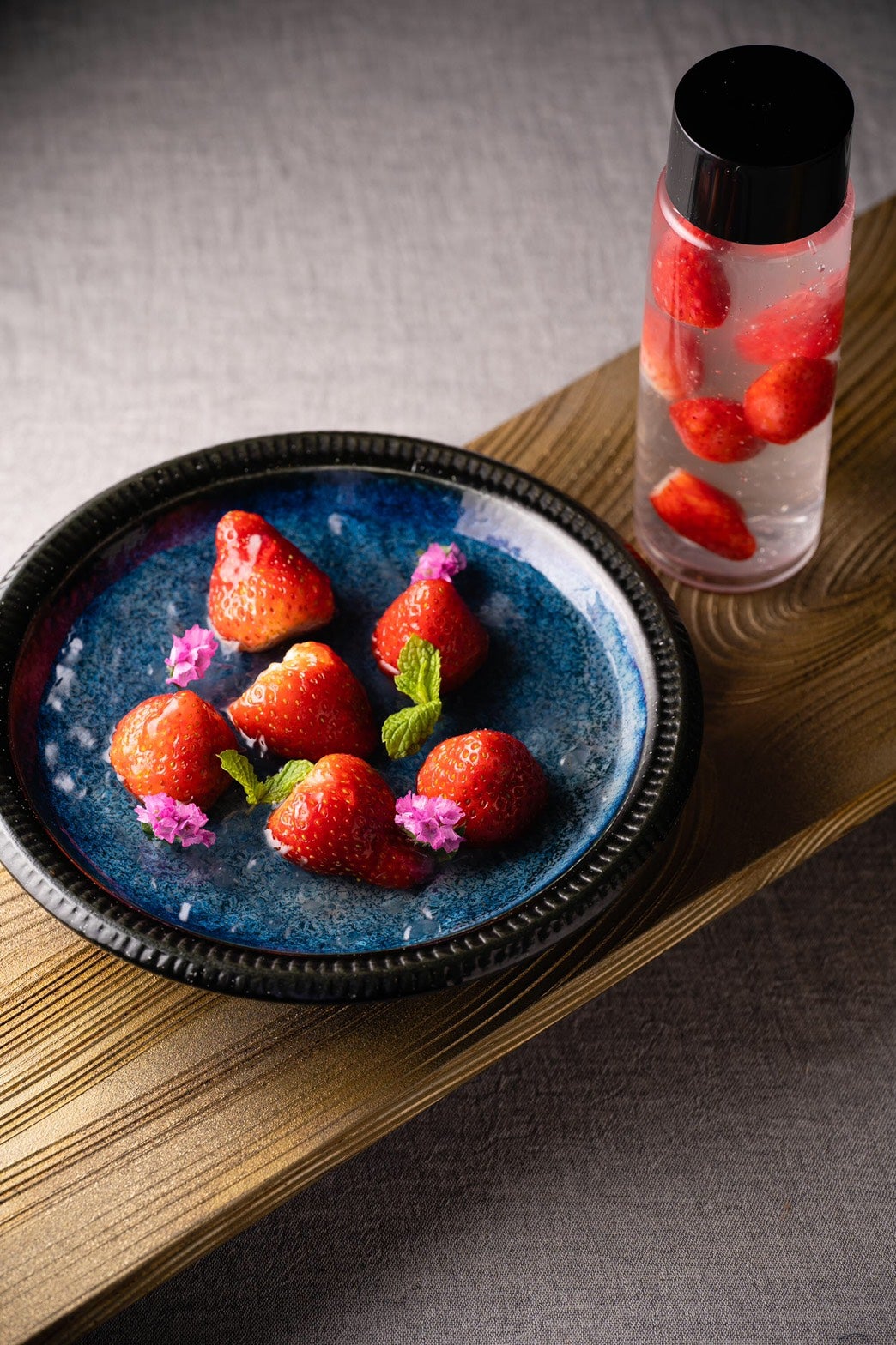 硝子寒天（フルーツゼリー）518円～1058円／画像提供：SKYCorporation．