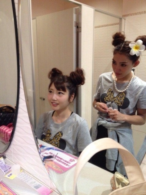 画像2 8 ディズニーヘアアレンジ かわいい髪型でディズニーリゾートを楽しもう モデルプレス