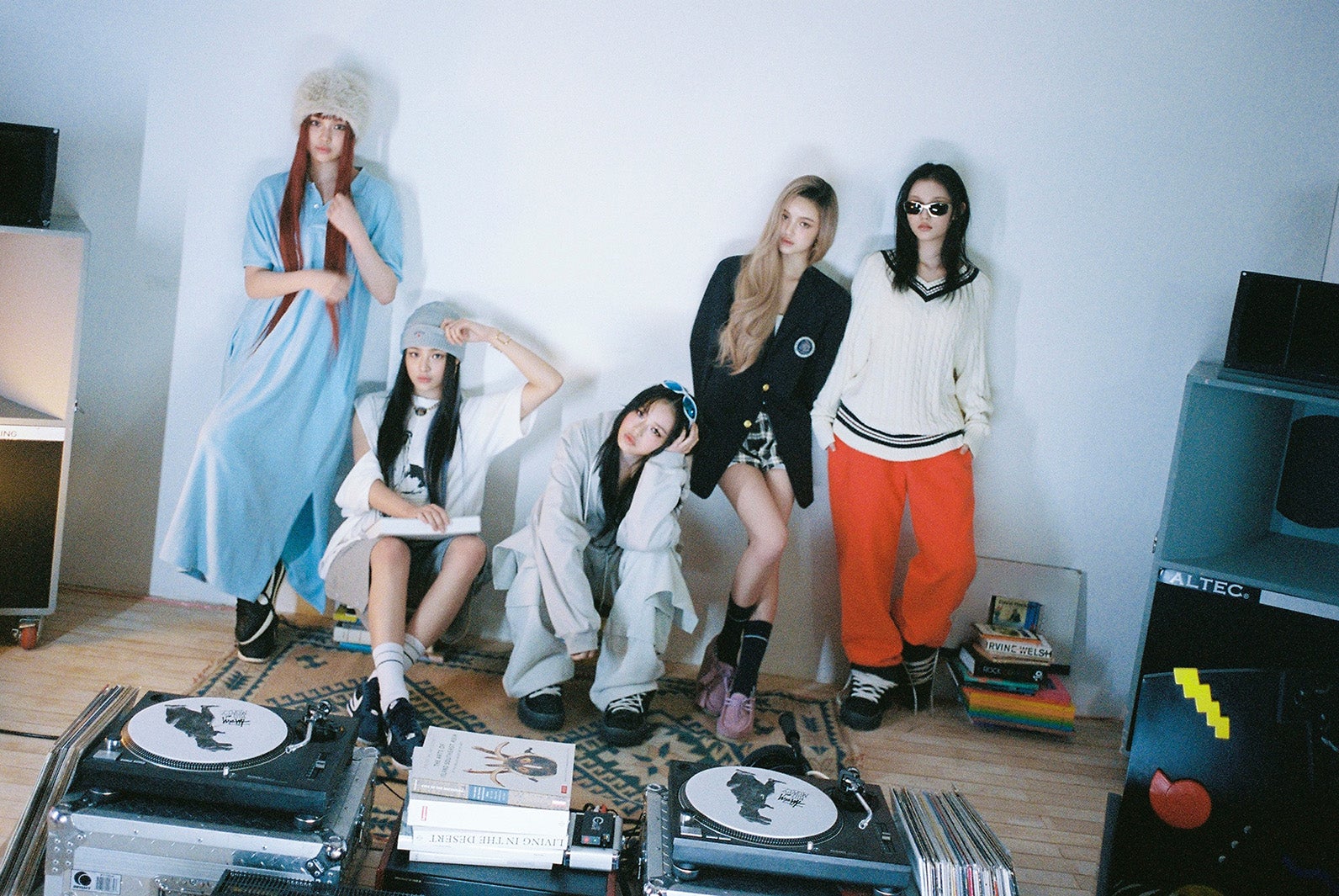 NewJeans（C）2024 ADOR. All Rights Reserved.