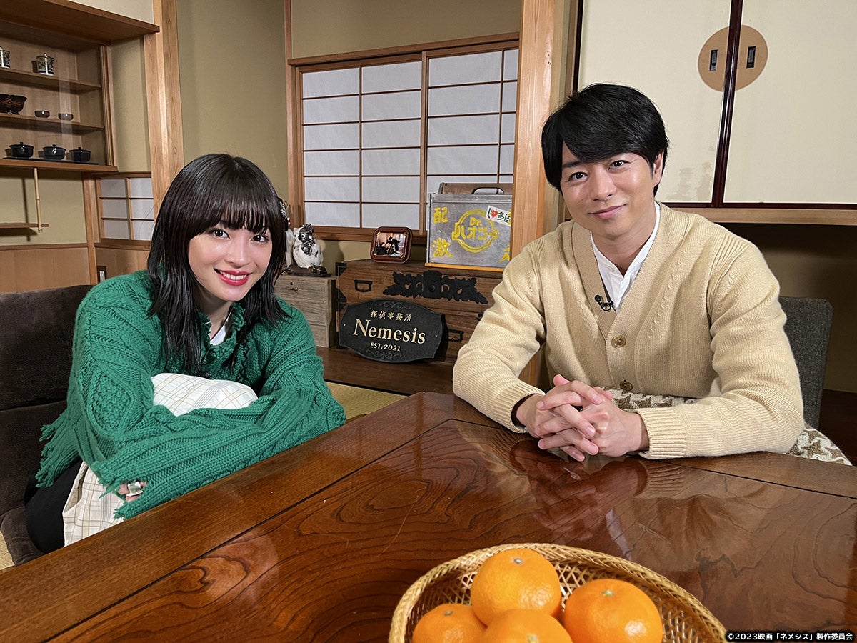 広瀬すず＆櫻井翔、こたつでほっこりお正月「ネメシス」元日から3夜連続特番放送決定