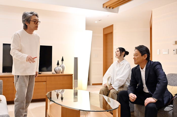 池田成志、ファーストサマーウイカ、阿部サダヲ「不適切にもほどがある!」第7話より(C)TBS