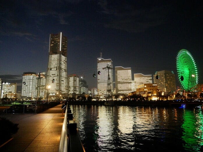 水際線プロムナードからの眺め(2021年12月24日撮影)