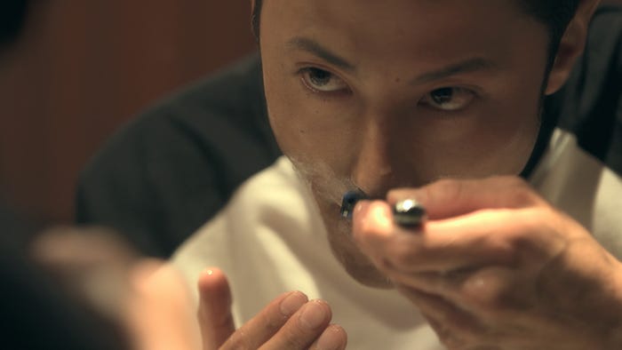 貴之、勝負のシェービング「TERRACE HOUSE OPENING NEW DOORS」14th WEEK(C)フジテレビ/イースト・エンタテインメント