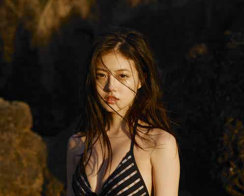 “福岡で一番カワイイ女の子”今田美桜、水着姿の美ボディが眩しい 撮影でハプニングも