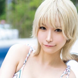 人気コスプレイヤー相良ましろ 豊満バストのぞく 2 7次元グラビア モデルプレス
