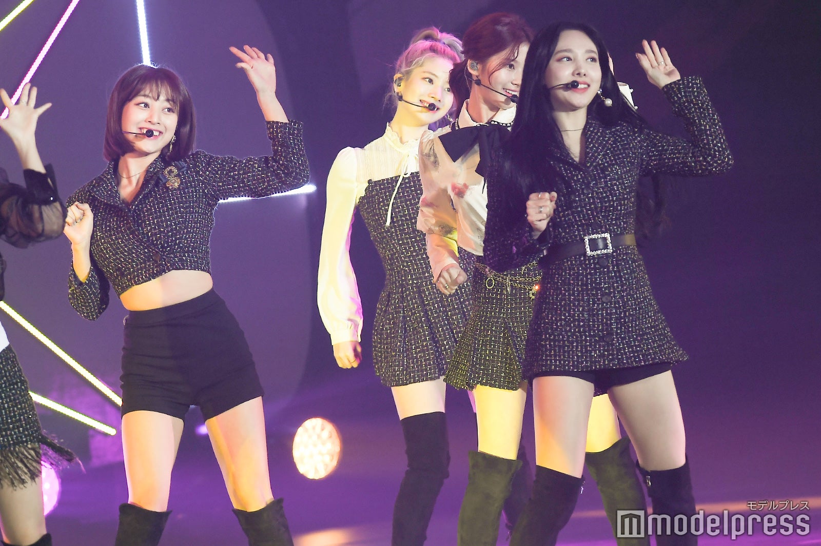 ダヒョン、ジョンヨン（C）モデルプレス