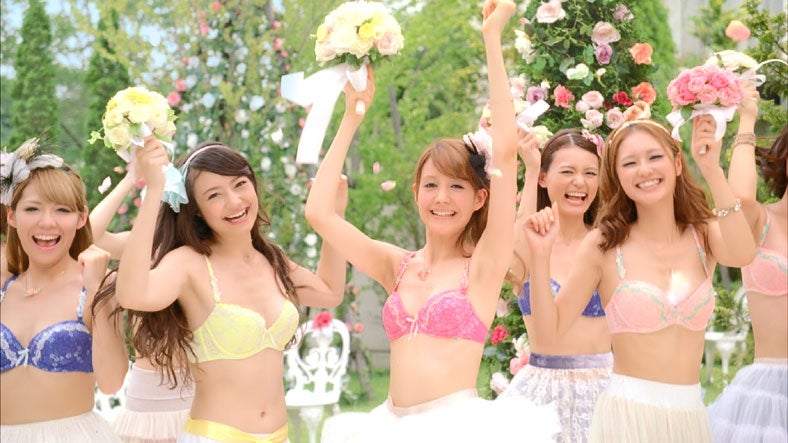 AMO’S STYLE「夢みるブラ」新CMより