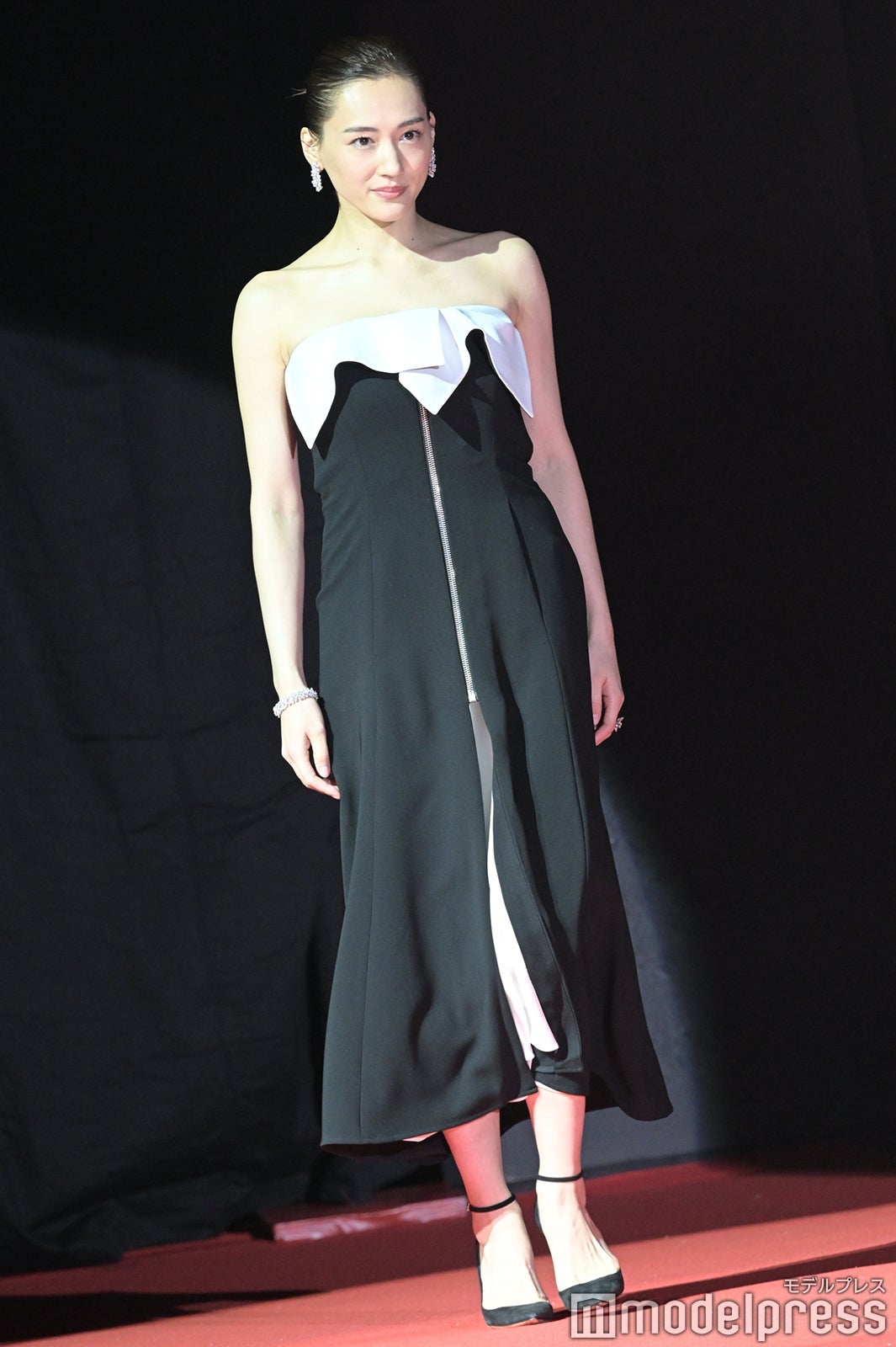 綾瀬はるか（C）モデルプレス