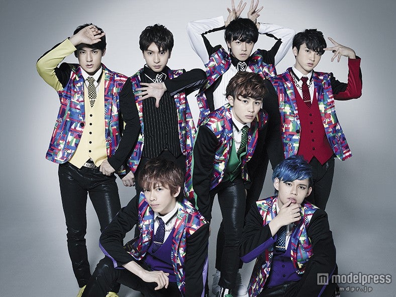 超特急、デビュー3周年は“クールでツンデレ＆史上最速”で魅せる