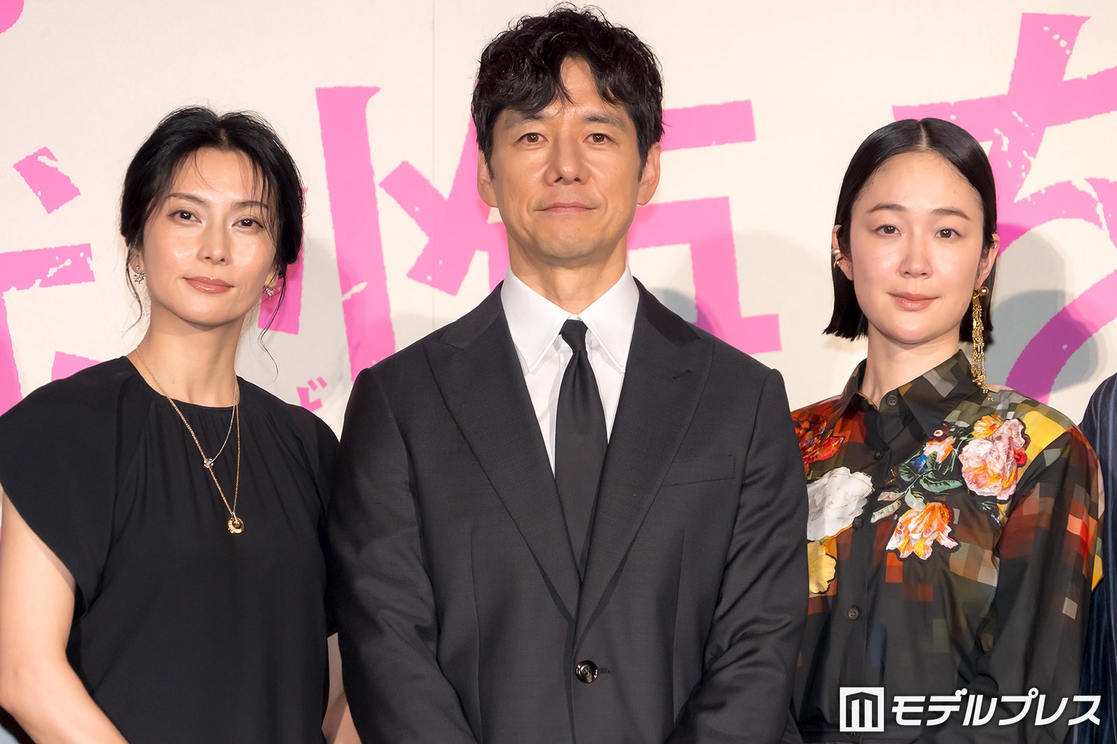柴咲コウ、西島秀俊、黒木華（C）モデルプレス