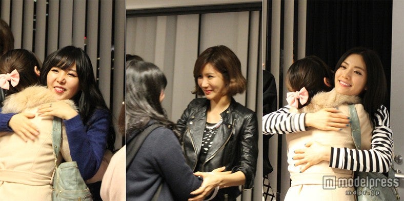 AFTERSCHOOL、2ショット＆ハグでファンと密着