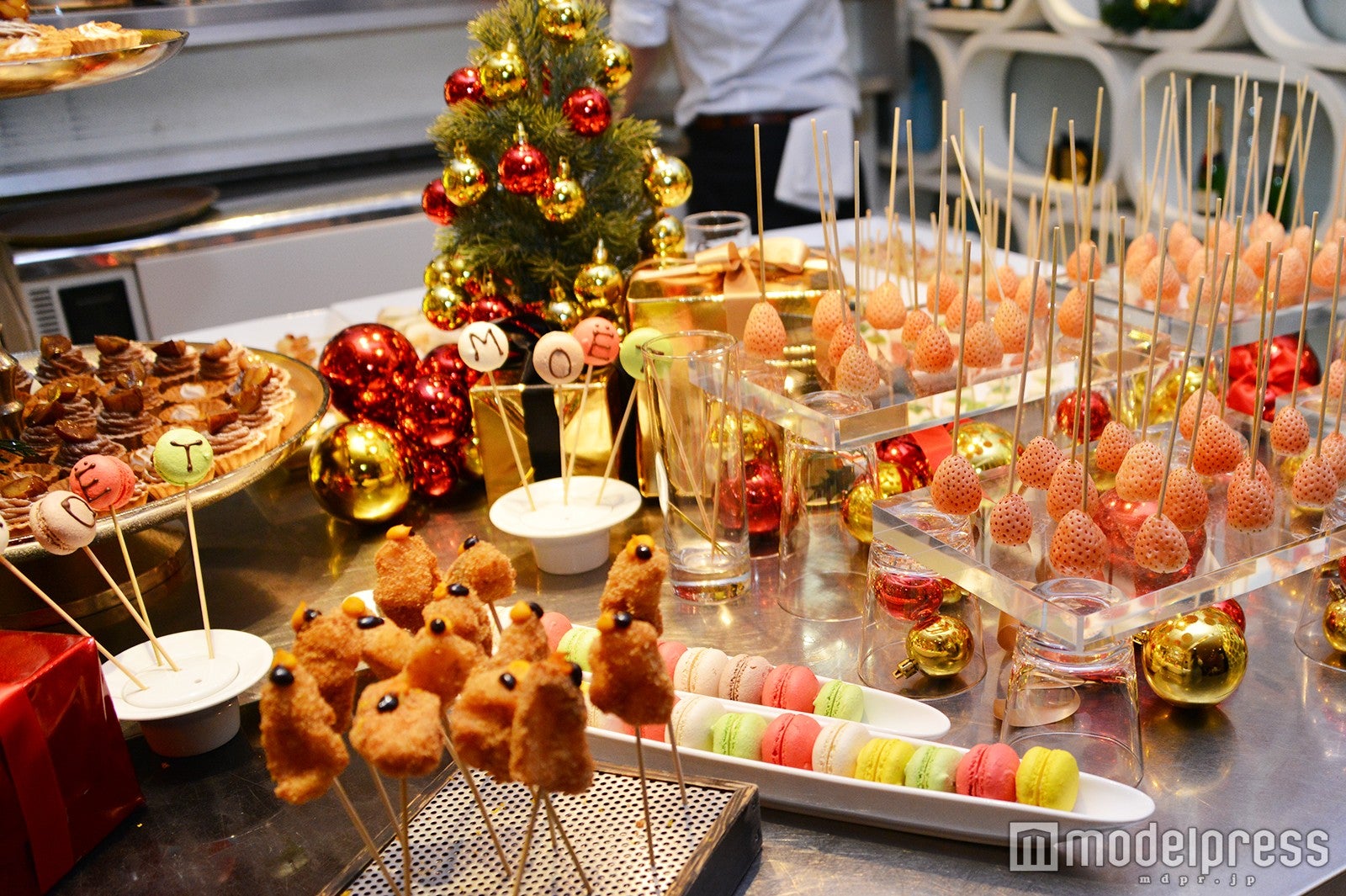 （C）モデルプレス