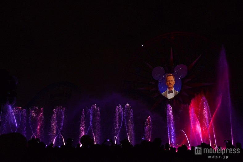 新エンターテイメント「ワールド・オブ・カラー：セレブレイト！ワンダフル・ワールド・オブ・ウォルト・ディズニー」