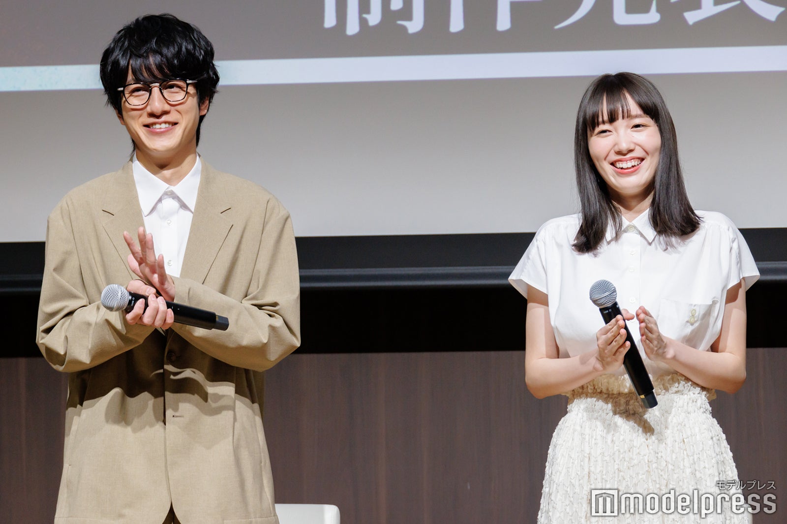 溝端淳平、飯豊まりえ（C）モデルプレス