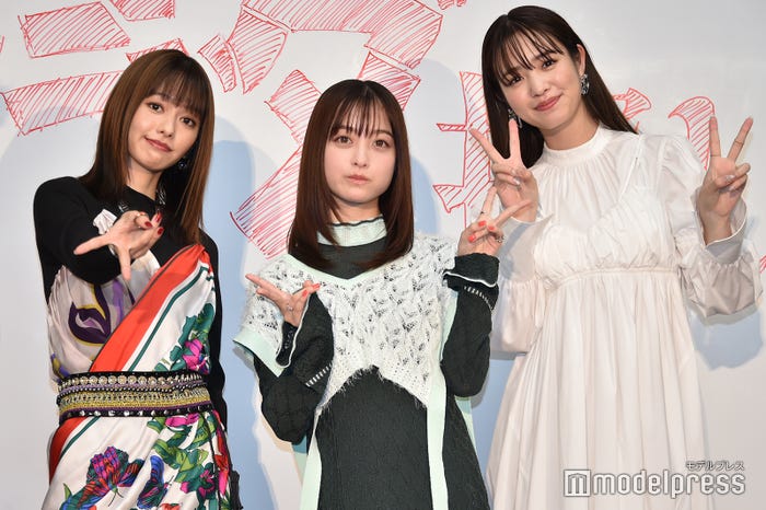 山本舞香、橋本環奈、横田真悠 (C)モデルプレス