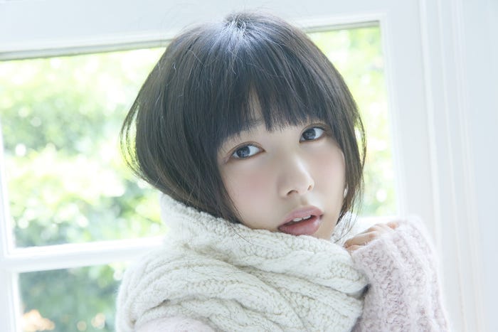 桜井日奈子/「桜井日奈子 2017 カレンダーブック」(カドカワムック)より(画像提供:所属事務所)