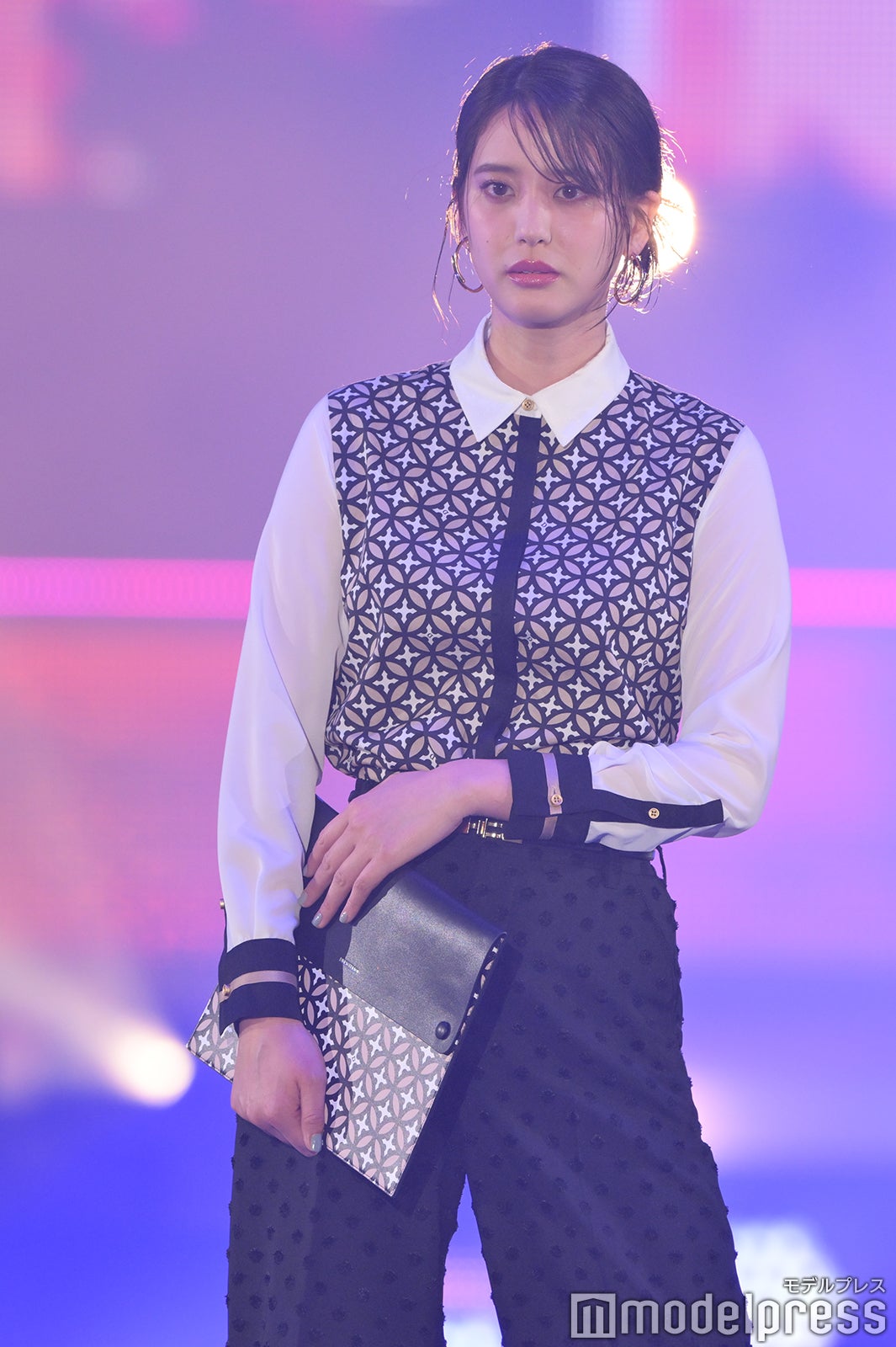 山崎紘菜（C）モデルプレス