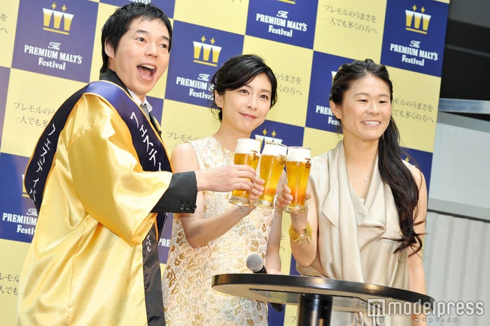 (左から)今田耕司、竹内結子、澤穂希(C)モデルプレス