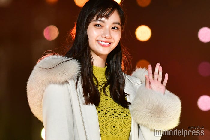 新川優愛(C)モデルプレス