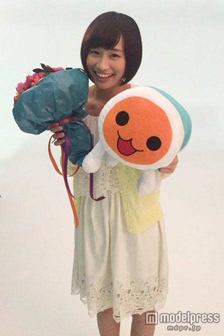 Cmで早口の美女は誰 透明感溢れる美貌が話題に モデルプレス Cmで早口の美女は誰 透明感溢れる美貌が話題に モデルプレス