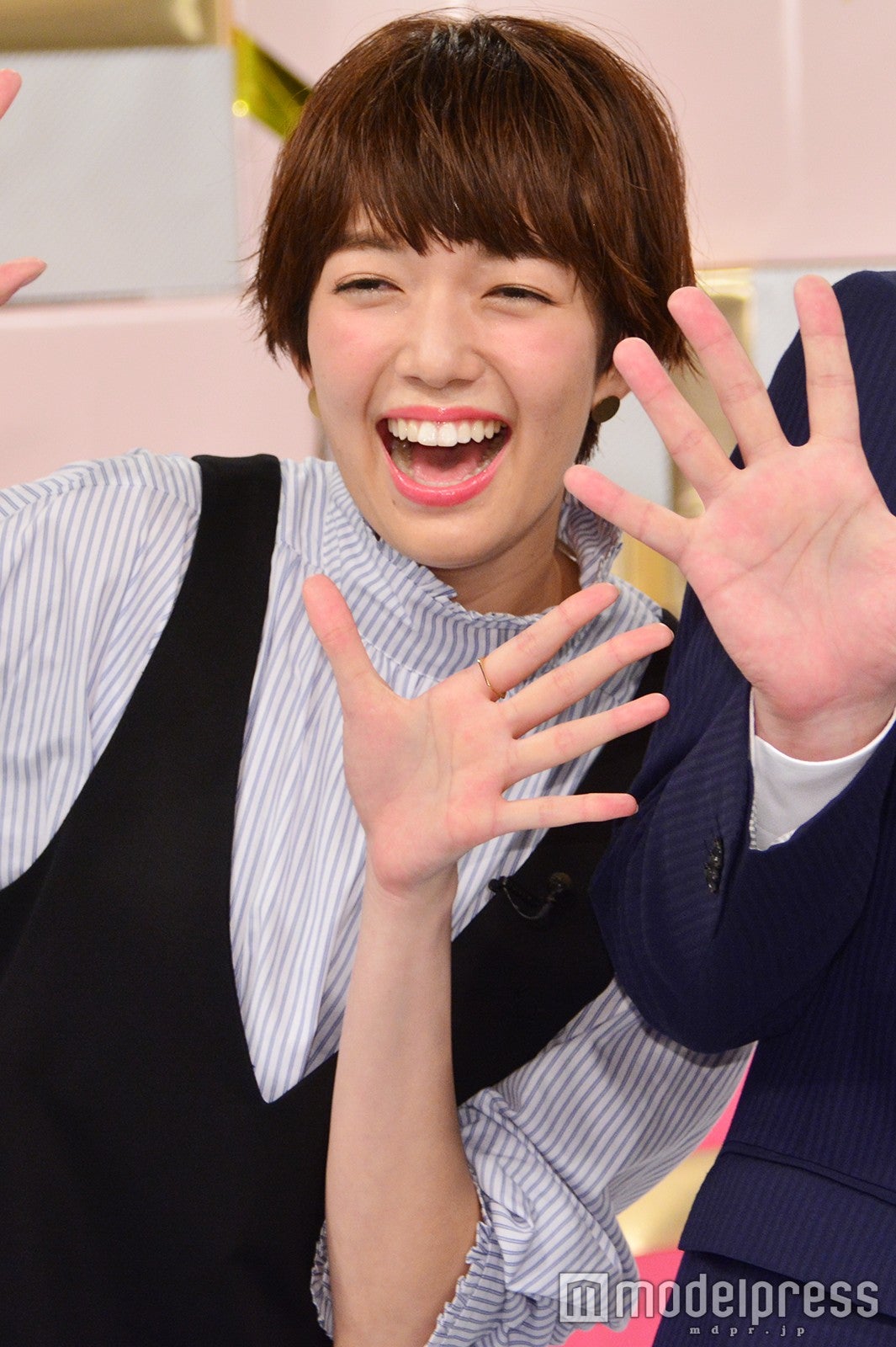 佐藤栞里（C）モデルプレス