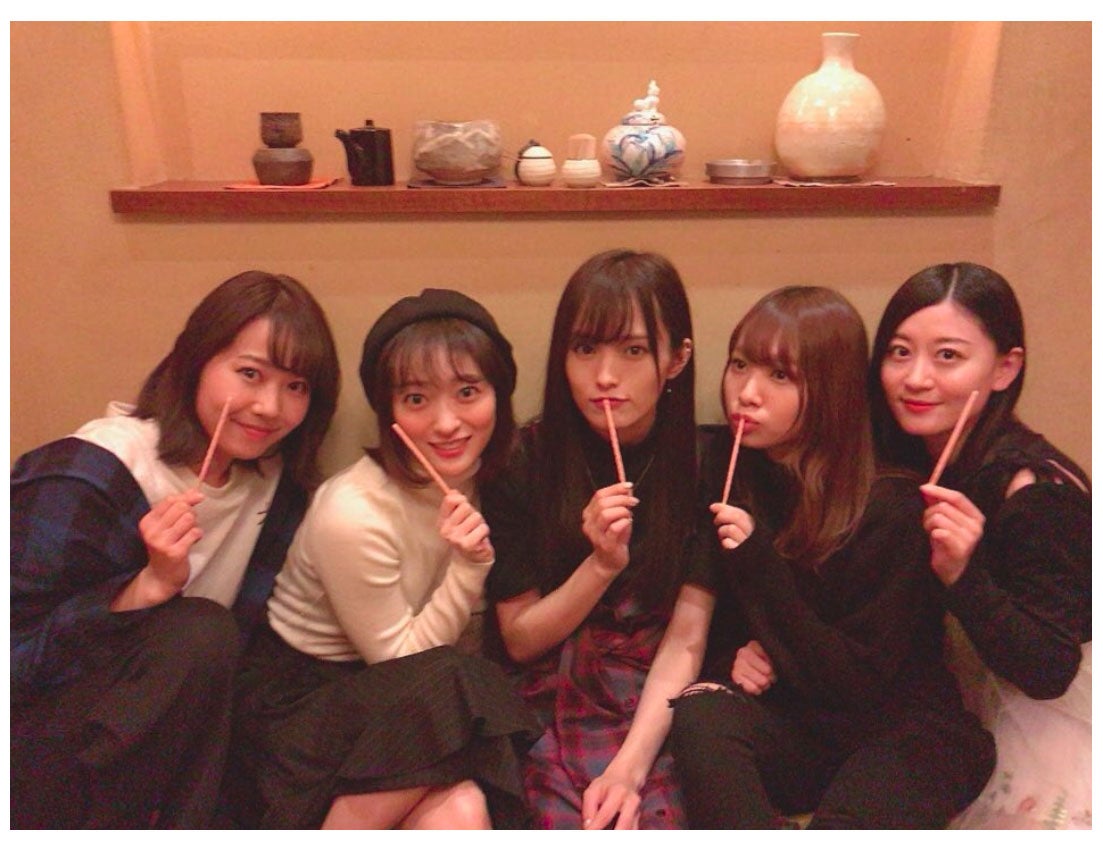 山本彩、三秋里歩らとの“NMB48卒業生ショット”に注目集まる「1期生最高すぎ」「懐かしいメンバー」と歓喜の声