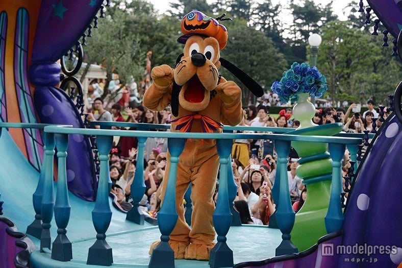 パレード「ハッピーハロウィーンハーベスト」