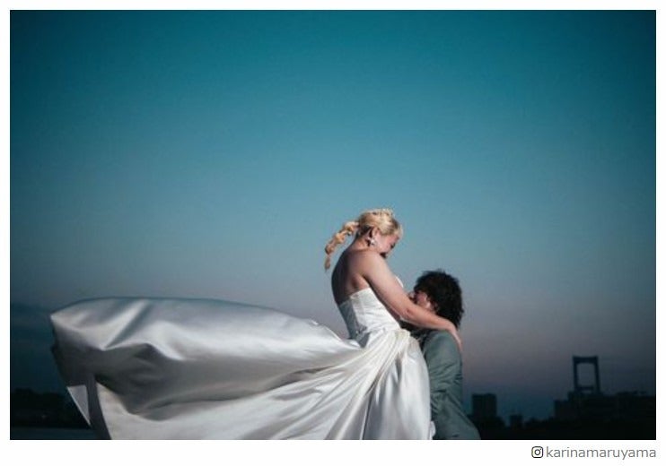 丸山桂里奈＆本並健治氏、ウェディングフォト公開に「素敵」「幸せそう」の声